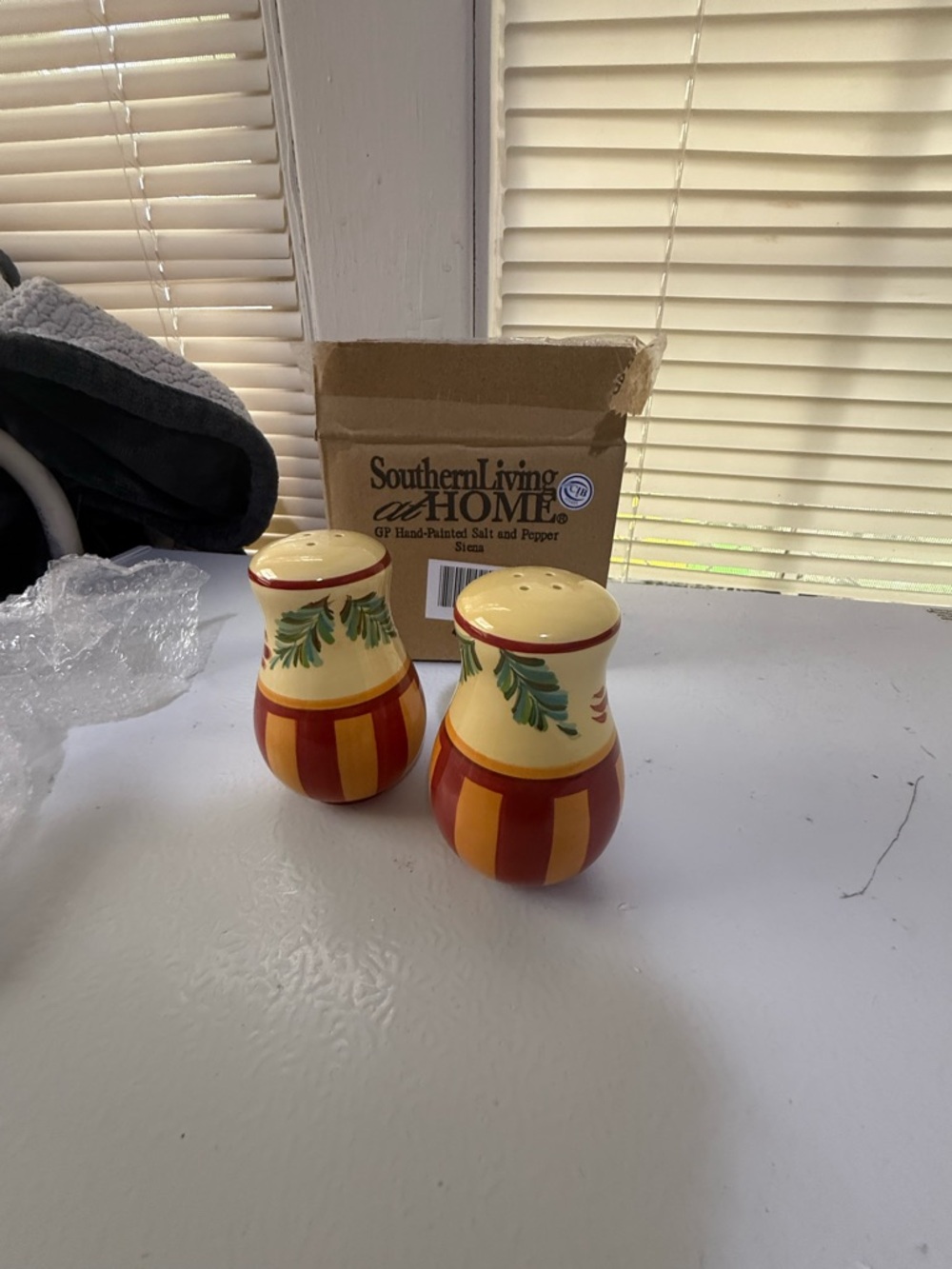 Southern Living Gail Pittman Hand-Painted Salt and Pepper Shaker Set Siena